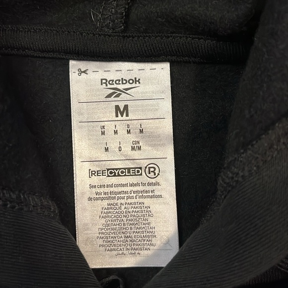Reebok Black Hoodie Size Medium - Picture 8 of 8